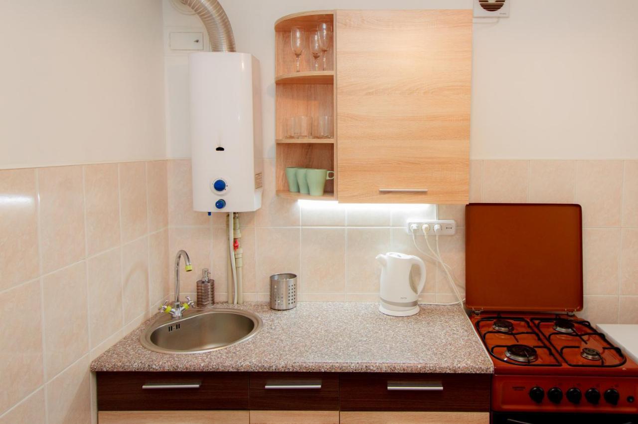 Apartment On Soborniy 85 Oleksandriia ภายนอก รูปภาพ